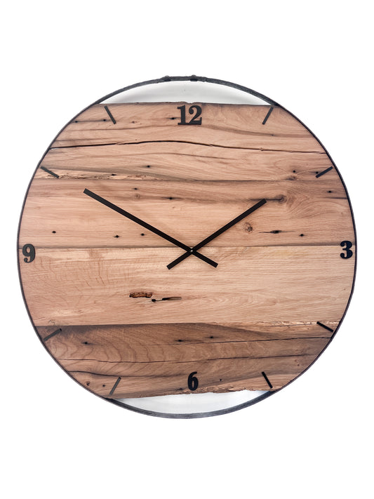 Handgefertigte XXL-Wanduhr aus Altholz-Eiche 74 cm mit Fassring – No. 564 – Gesamtansicht