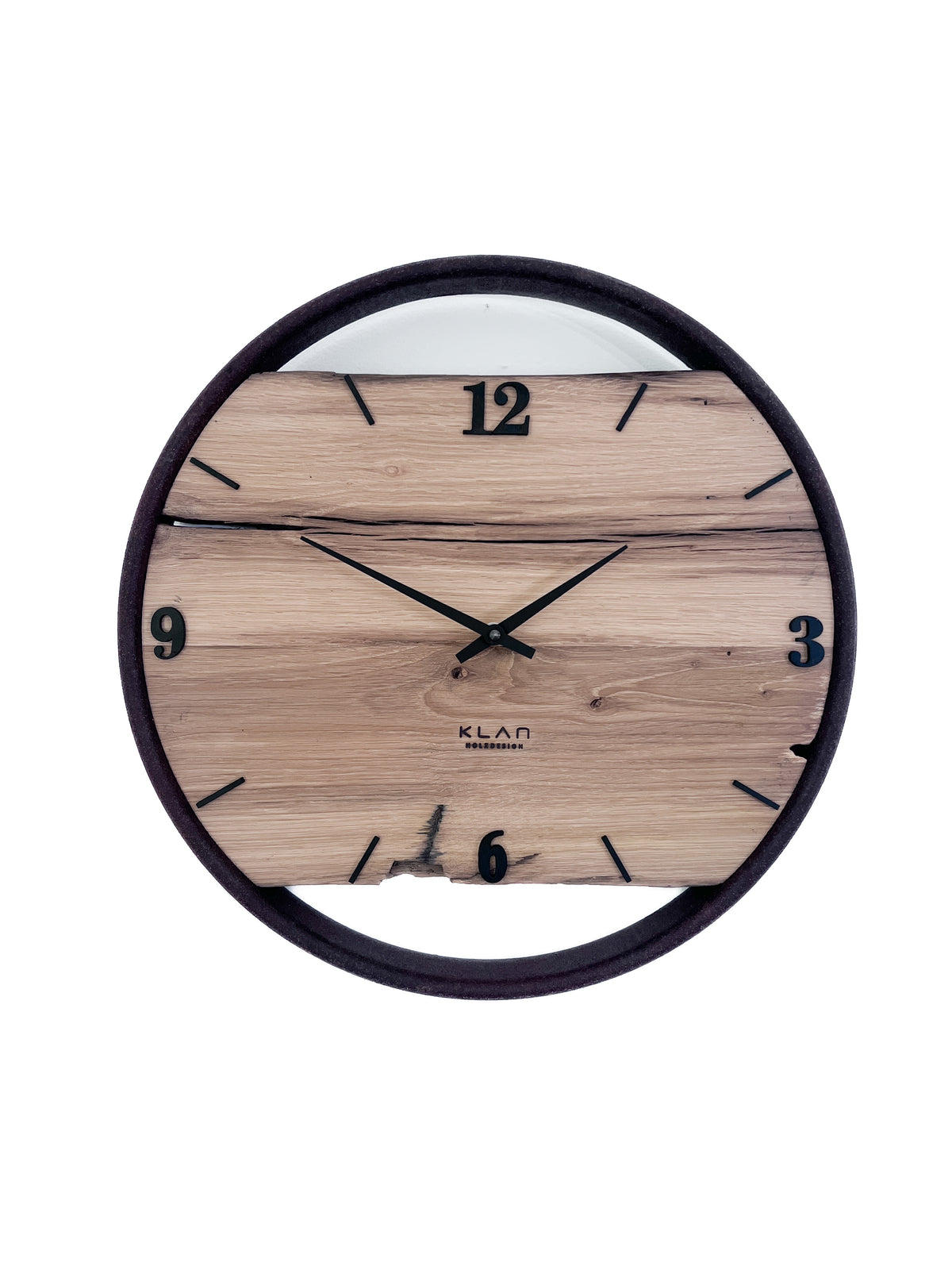 Handgefertigte Wanduhr aus Eiche 40 cm mit Rost Look Ring NO 579