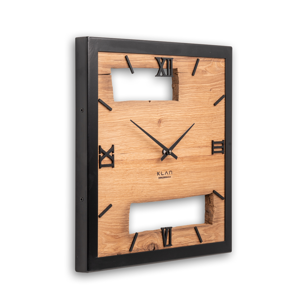 Handgefertigte Quadratische Wanduhr aus Eiche 40 × 40 cm – No. 436 – Detailansicht